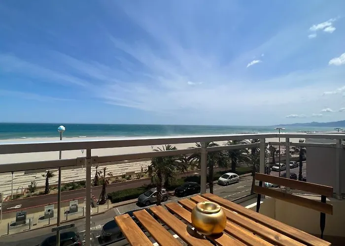 Appartement COSY, VUE MER avec Parking Privatif