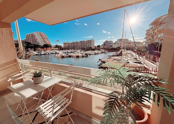 Magnifique T2 au calme avec une superbe vue sur le port